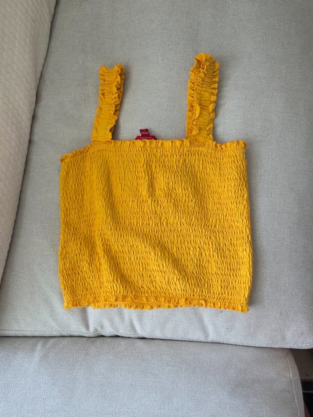 Guess smocked ruffled tank top (s)